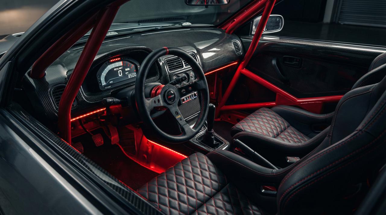 福利姬赛车内饰改装视频教程